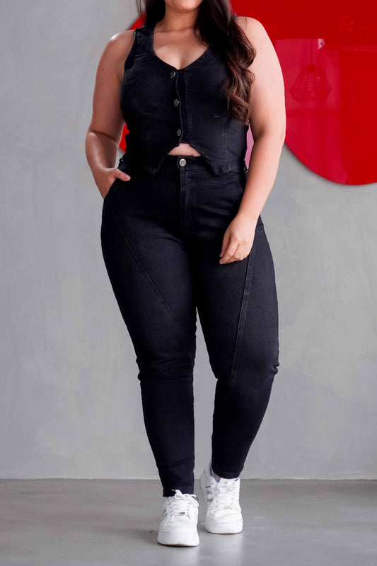 Conjunto  Jeans Baggy con Chaleco negro- AS06402